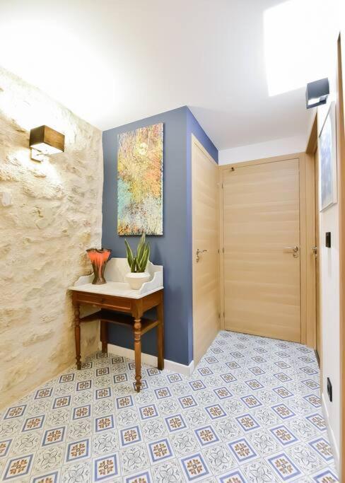 Charmante Maison De Village Au Coeur Du Luberon Cucuron Bagian luar foto
